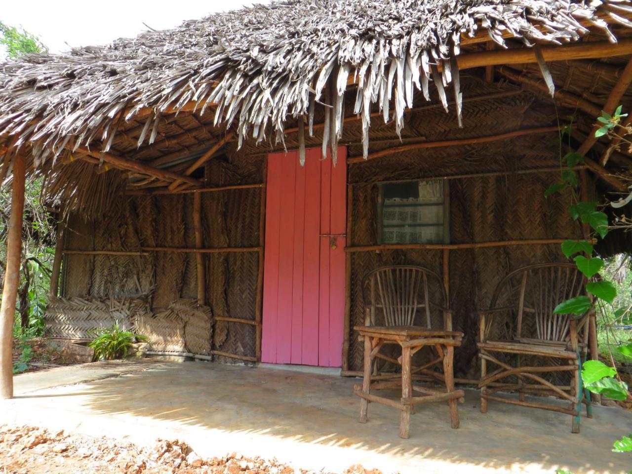 Bahati Diani House Glamping Diani Beach Exteriör bild