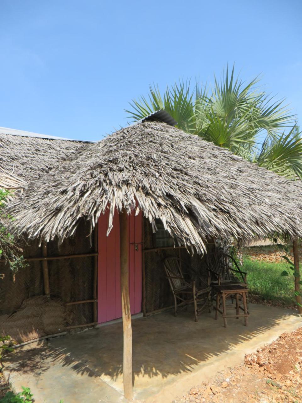 Bahati Diani House Glamping Diani Beach Exteriör bild