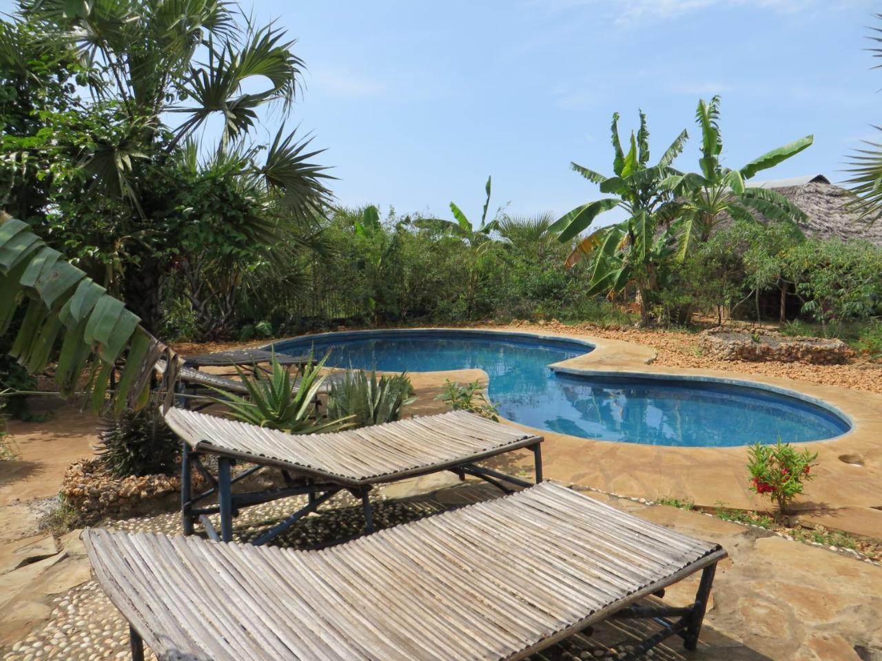 Bahati Diani House Glamping Diani Beach Exteriör bild