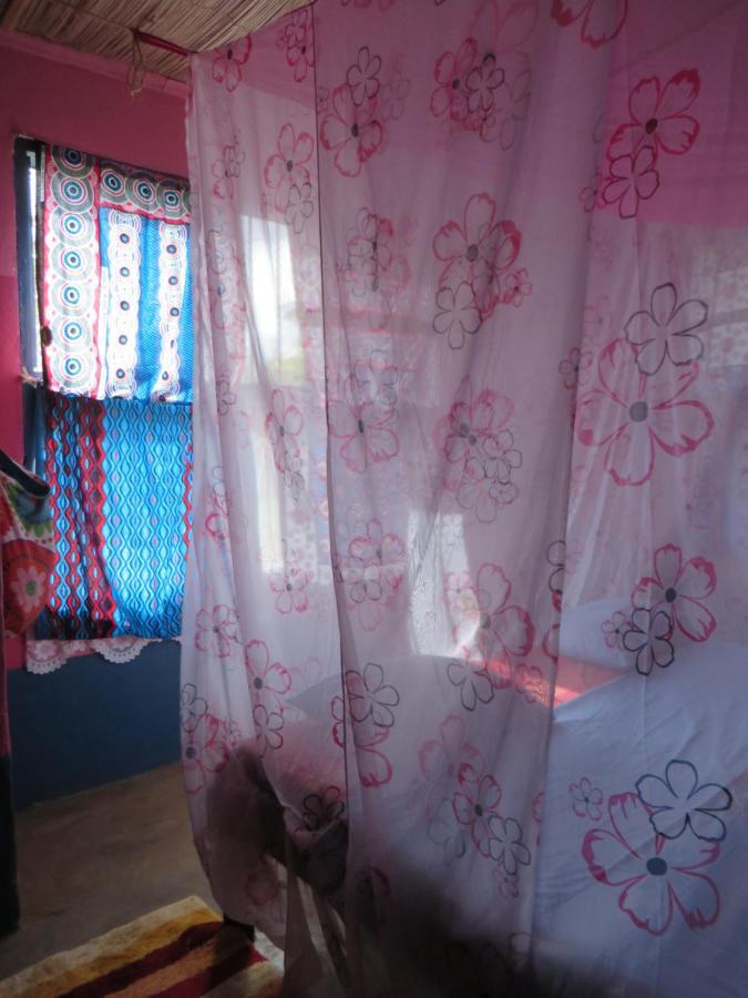 Bahati Diani House Glamping Diani Beach Exteriör bild